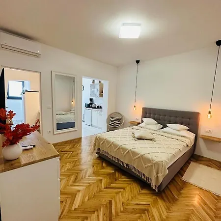 Zara Apartmán